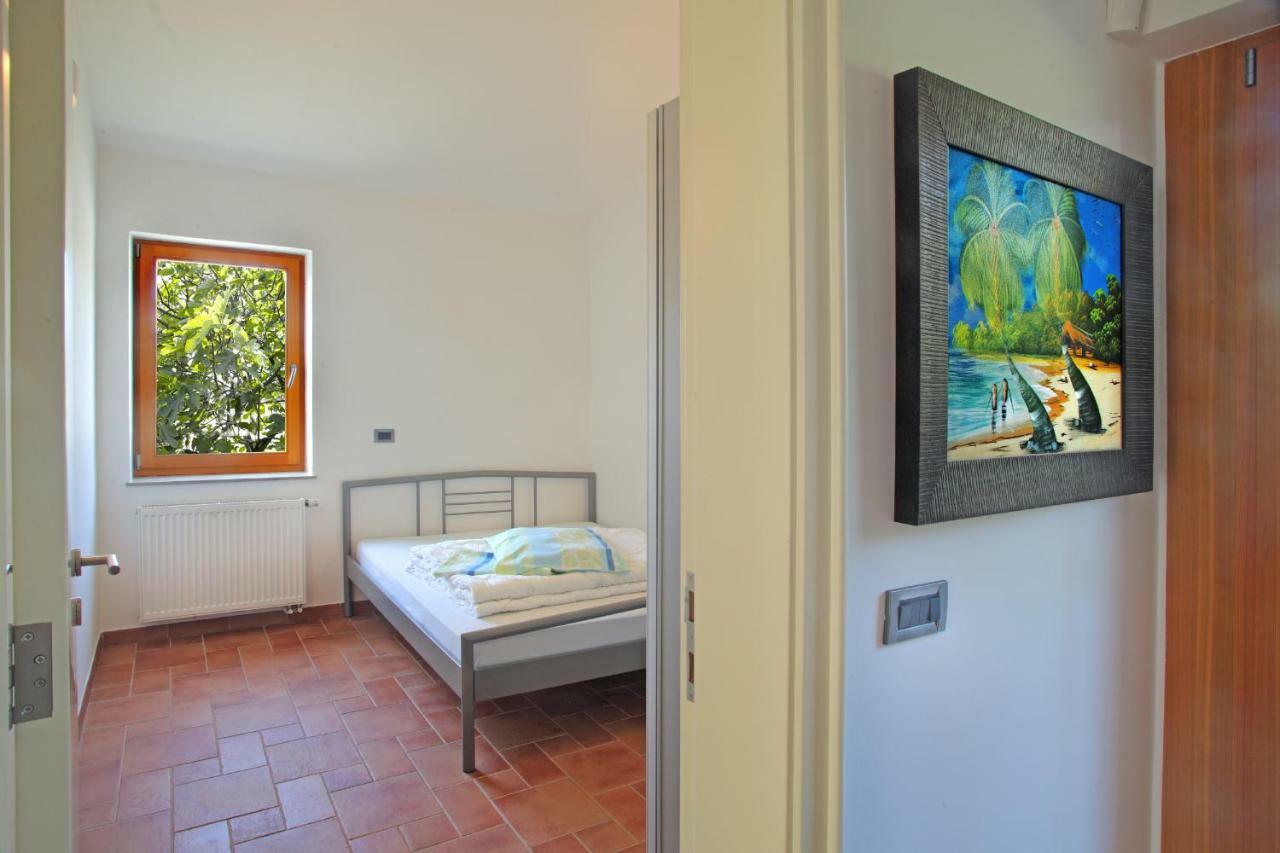 Spacious Villa In Parecag With A Swimming Pool Sečovlje Zewnętrze zdjęcie